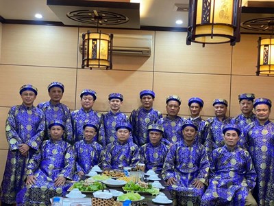 ĐBQH Bùi Hoài Sơn: Cần hướng tới việc tôn vinh áo dài nam một cách hiệu quả và thực chất