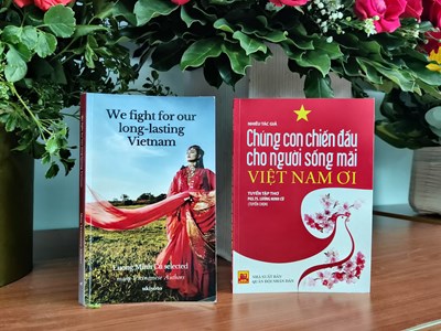 Ra mắt tập thơ "Chúng con chiến đấu cho người sống mãi Việt Nam ơi"