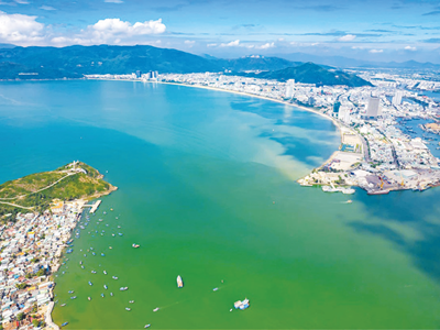 Bình Định phát huy lợi thế du lịch biển đảo