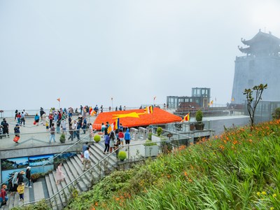 Lào Cai đón 290 nghìn lượt du khách dịp nghỉ lễ Quốc khánh 2.9