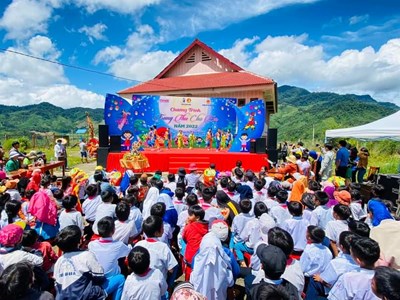 Quảng Ngãi: Ấm áp trung thu dành cho thiếu nhi