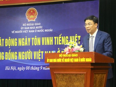 Phát động Ngày Tôn vinh tiếng Việt trong cộng đồng người Việt Nam ở nước ngoài