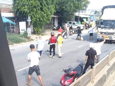 Tài xế mang theo cần sa, phóng xe tông CSGT khi bị kiểm tra