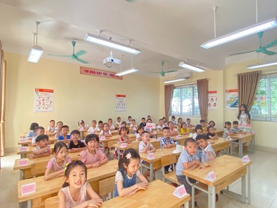 Hà Nội: Phản hồi thông tin “món rau có mùi lạ" tại Trường Tiểu học Ngô Sỹ Kiện