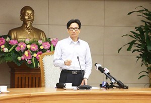 Phó Thủ tướng yêu cầu xử lý nghiêm hành vi sản xuất thuốc, thực phẩm chức năng giả