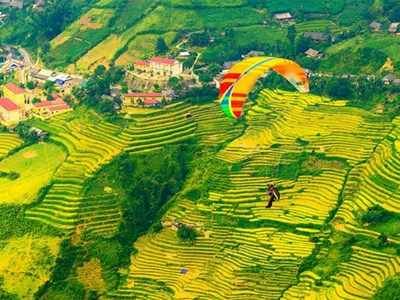 Mù Cang Chải khai mạc Festival dù lượn Khau Phạ năm 2022