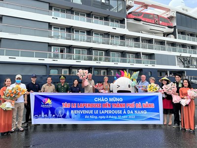 Đà Nẵng đón chuyến tàu du lịch đường biển đầu tiên trong năm 2022
