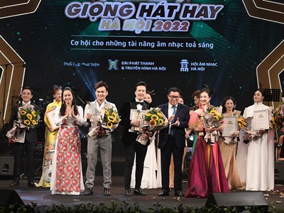 Ba thí sinh đoạt giải Nhất "Giọng hát hay Hà Nội năm 2022"
