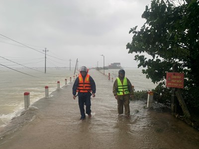 Thừa Thiên Huế di dời, sơ tán hơn 2.260 hộ dân phòng tránh mưa lũ