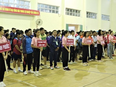 Sôi nổi các hoạt động thi đấu thể thao tại Ngày hội VHTTDL đồng bào Khmer Nam Bộ