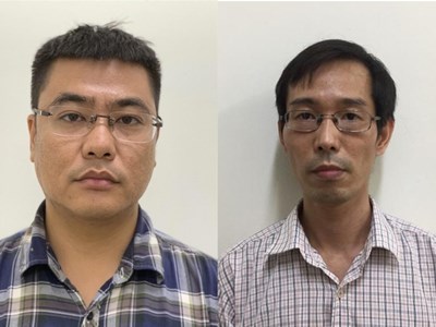 Khởi tố 2 bị can về tội "Làm giả tài liệu của cơ quan, tổ chức" và "Buôn lậu"