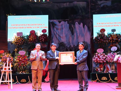 Trường Trung cấp Nghệ thuật Xiếc và Tạp kỹ Việt Nam kỷ niệm 61 năm thành lập