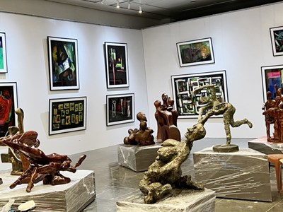 Độc đáo triển lãm "Ego - Người" của họa sĩ Ngô Xuân Bính