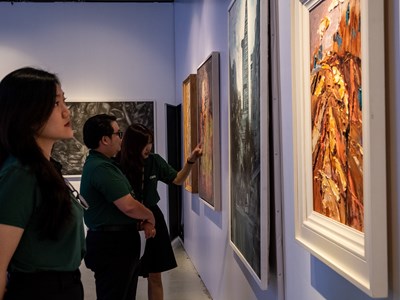 Triển lãm nghệ thuật họa sĩ chung tay vì biến đổi khí hậu