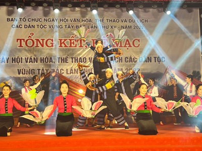 Đậm sắc màu văn hóa Tây Bắc trên đất Tổ