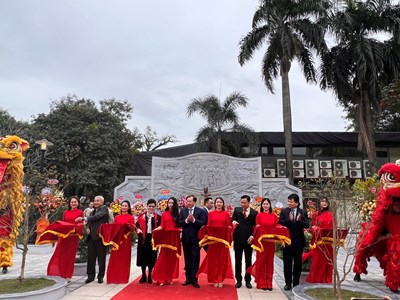 Kỷ niệm 100 năm Xiếc Việt Nam và tôn vinh những đóng góp to lớn của cố NSND Tạ Duy Hiển