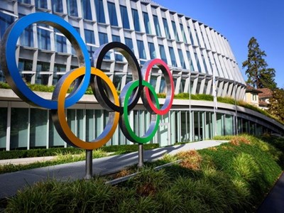 IOC yêu cầu kêu gọi Taliban bảo vệ quyền của phụ nữ và trẻ em gái