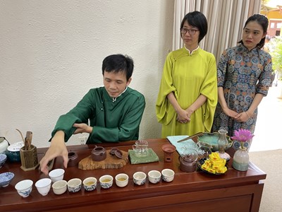 Lần đầu tiên Hội An tổ chức Lễ hội Văn hóa trà Việt