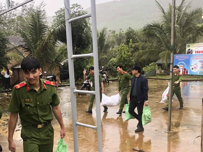 Xuân yêu thương đến sớm trên vùng cao Bok Tới