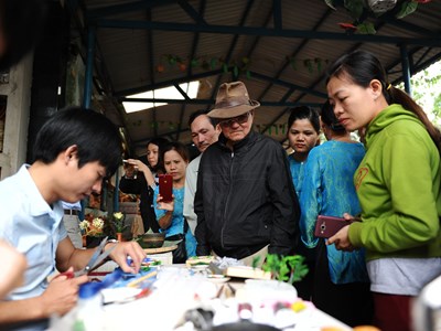 Dấu ấn ẩm thực Hội An... từ gốm