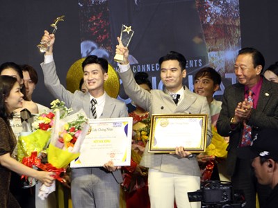 Trao giải cuộc thi "Giọng hát Vàng" 2022