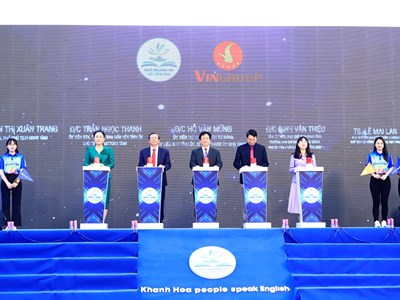 Khởi động dự án “Người dân Khánh Hoà nói tiếng Anh”
