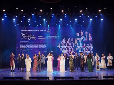 “Mái nhà chung” của sự tri ân và tiếng lòng nghệ sĩ