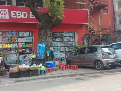 Hà Nội trước ngày ra quân "giành" lại vỉa hè cho người đi bộ