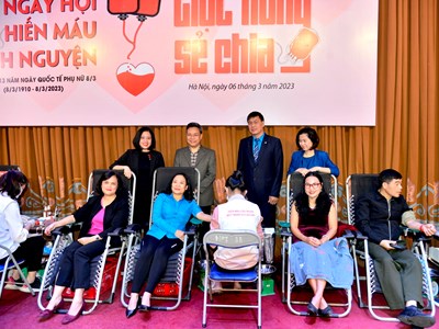 Công đoàn Khối di sản Văn hoá cơ sở hiến máu tình nguyện