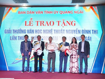 Trao tặng Giải thưởng Văn học nghệ thuật Nguyễn Đình Thi