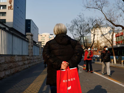 Trung Quốc lên kế hoạch tăng tuổi nghỉ hưu để đối phó với sự già hóa dân số