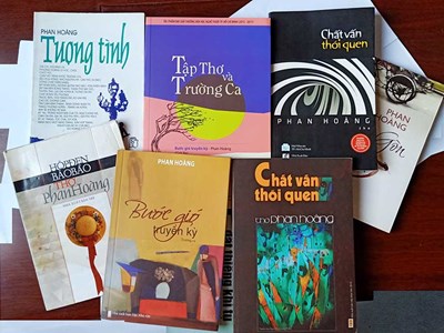 Thơ ca Việt“xuất ngoại”