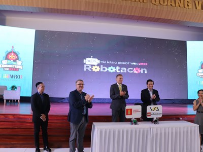 Phát động Cuộc thi Robot thế giới Robotacon WRO 2023