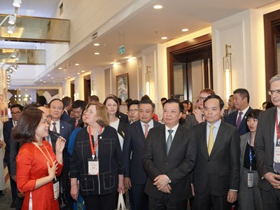 50 năm quan hệ Việt - Pháp qua triển lãm ảnh