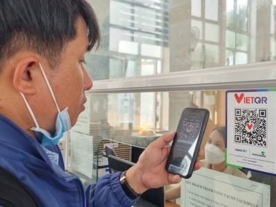 Du khách đến đảo Lý Sơn chỉ cần đặt vé online