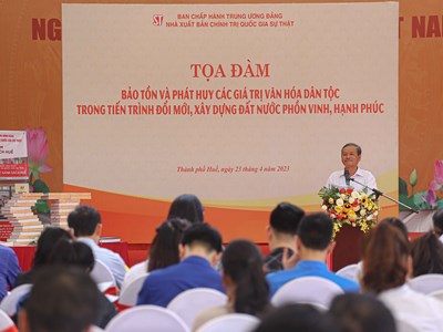Lan tỏa giá trị văn hóa dân tộc từ xuất bản phẩm