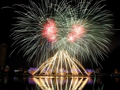 Lễ hội Pháo hoa quốc tế Đà Nẵng “tái xuất” từ 2.6