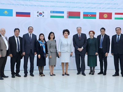 NSƯT Bùi Công Duy được phong Giáo sư danh dự ở Kazakhstan