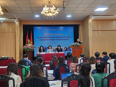 Đào tạo lại nguồn nhân lực đáp ứng yêu cầu chuyển đổi số ngành thư viện