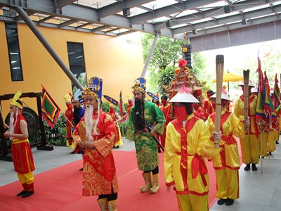 Trường ĐH Văn Lang tổ chức Lễ Giỗ Tổ Hùng Vương