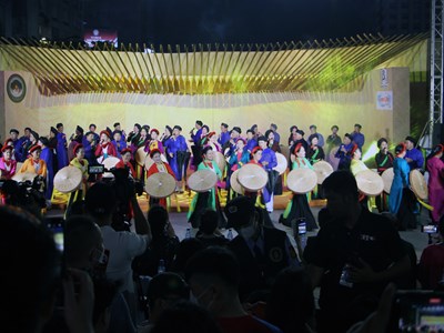 "Chung tay giữ hồn dân tộc”