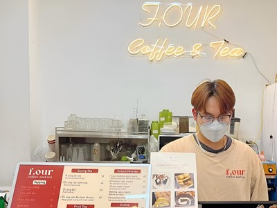 Theo chân Gen Z đi làm những ngày nghỉ lễ