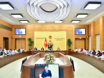 Chủ tịch Quốc hội: Hai dự án luật liên quan đến xuất, nhập cảnh phải được chuẩn bị một cách kỹ lưỡng