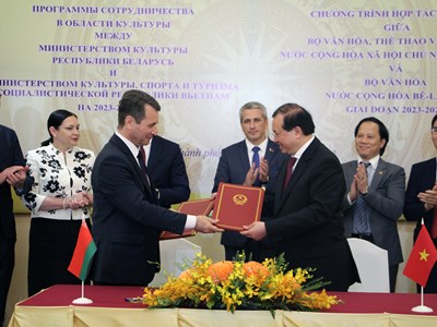 Việt Nam - Belarus: Ký kết hợp tác văn hóa - nghệ thuật giai đoạn 2023-2025