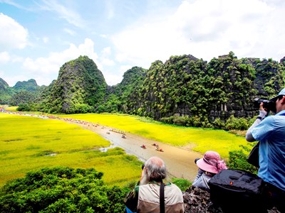 Đưa Ninh Bình trở thành một trong những điểm du lịch hấp dẫn nhất Việt Nam