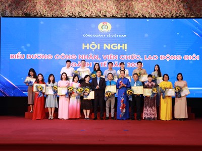 Biểu dương 178 người lao động tiêu biểu ngành Y tế