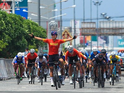 Tay đua Nguyễn Thị Thật lần thứ ba vô địch châu Á