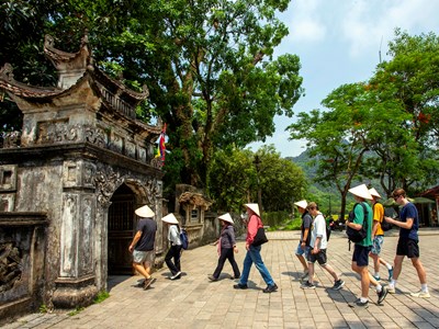 Cố đô Hoa Lư- vẻ đẹp cổ kính cuốn hút du khách