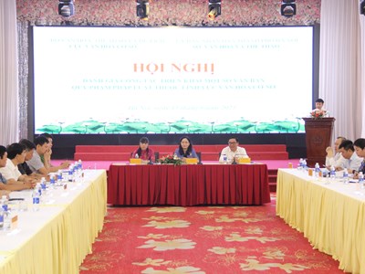 Bàn giải pháp xoá nguy cơ tiềm ẩn trong kinh doanh dịch vụ karaoke, vũ trường