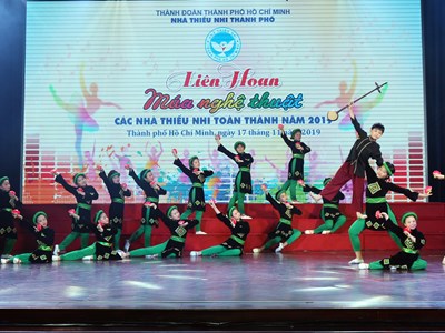 Liên hoan ca múa nhạc thiếu nhi hè toàn thành năm 2023